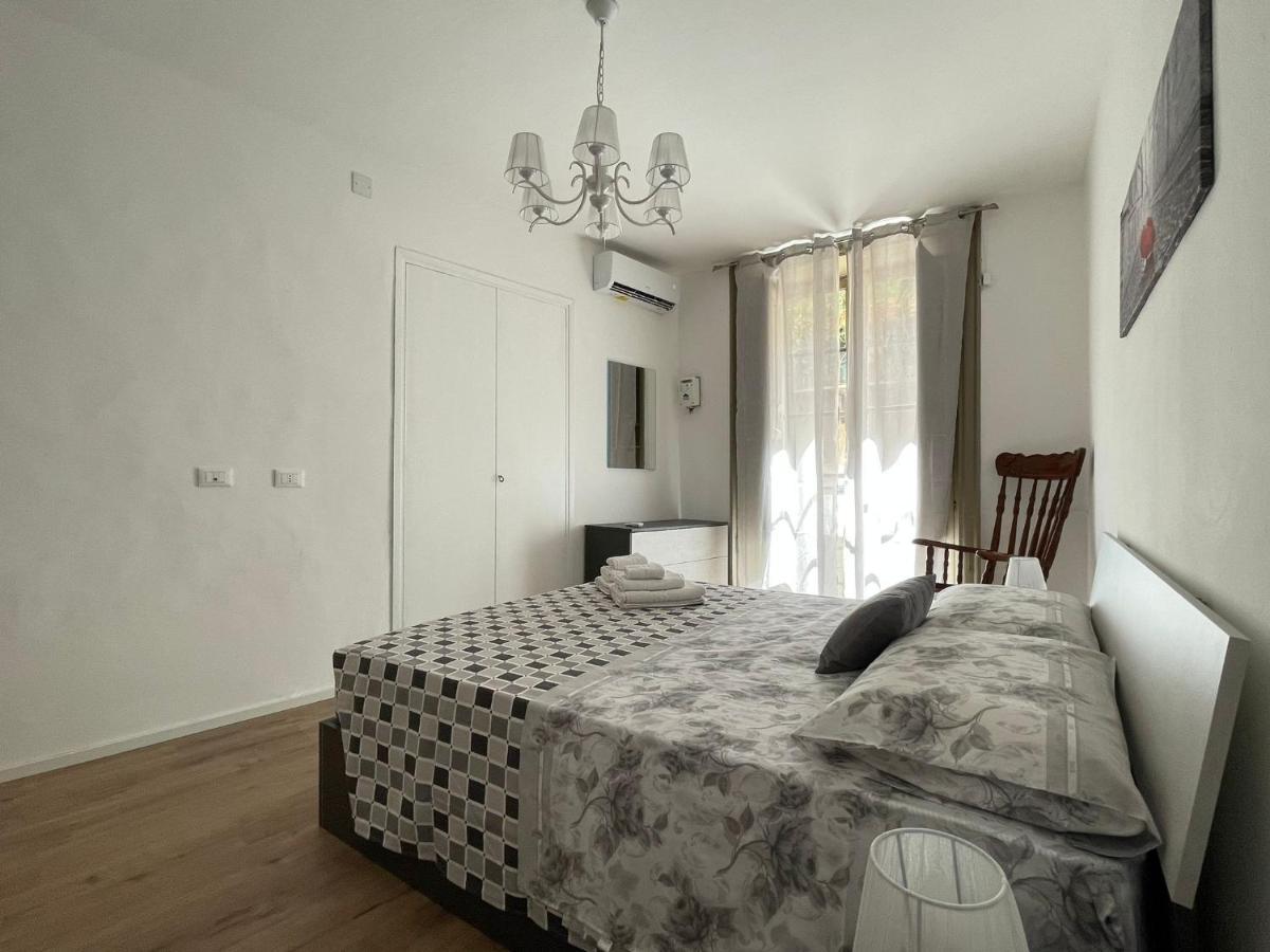 A Casa Di Elena Apartment Palermo Exterior photo
